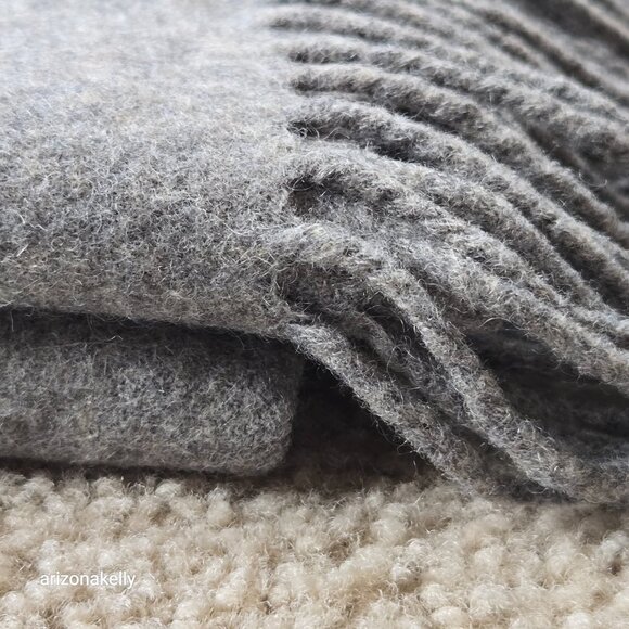 NWOT Beast Wool Scarf Grey Fringed Thick Oversized - Picture 8 of 10